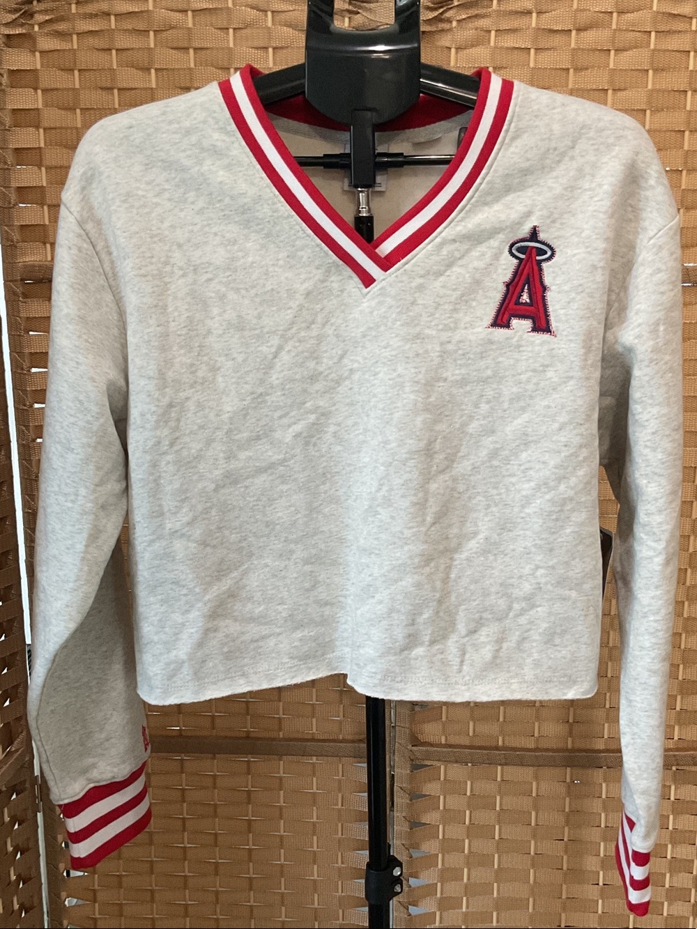 Champion Gray V-Neck Cropped Sweatshirt Embroidered Los Angeles Angels Logo